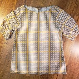 puff sleeve fall top Misia M houndstooth brown mustard white trend.